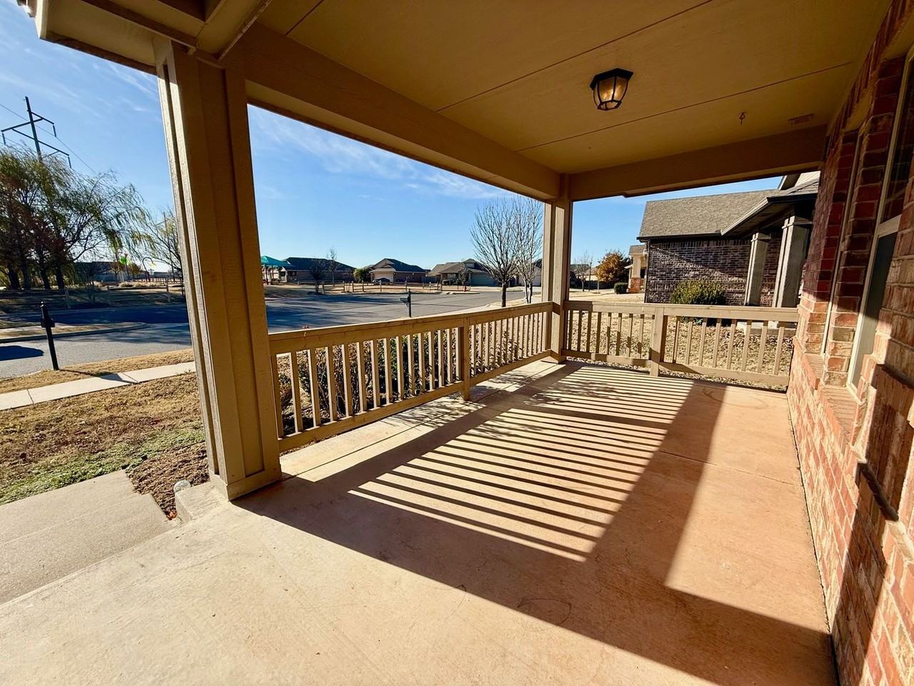 901 Blue Fish Road - Photo 3 of 25