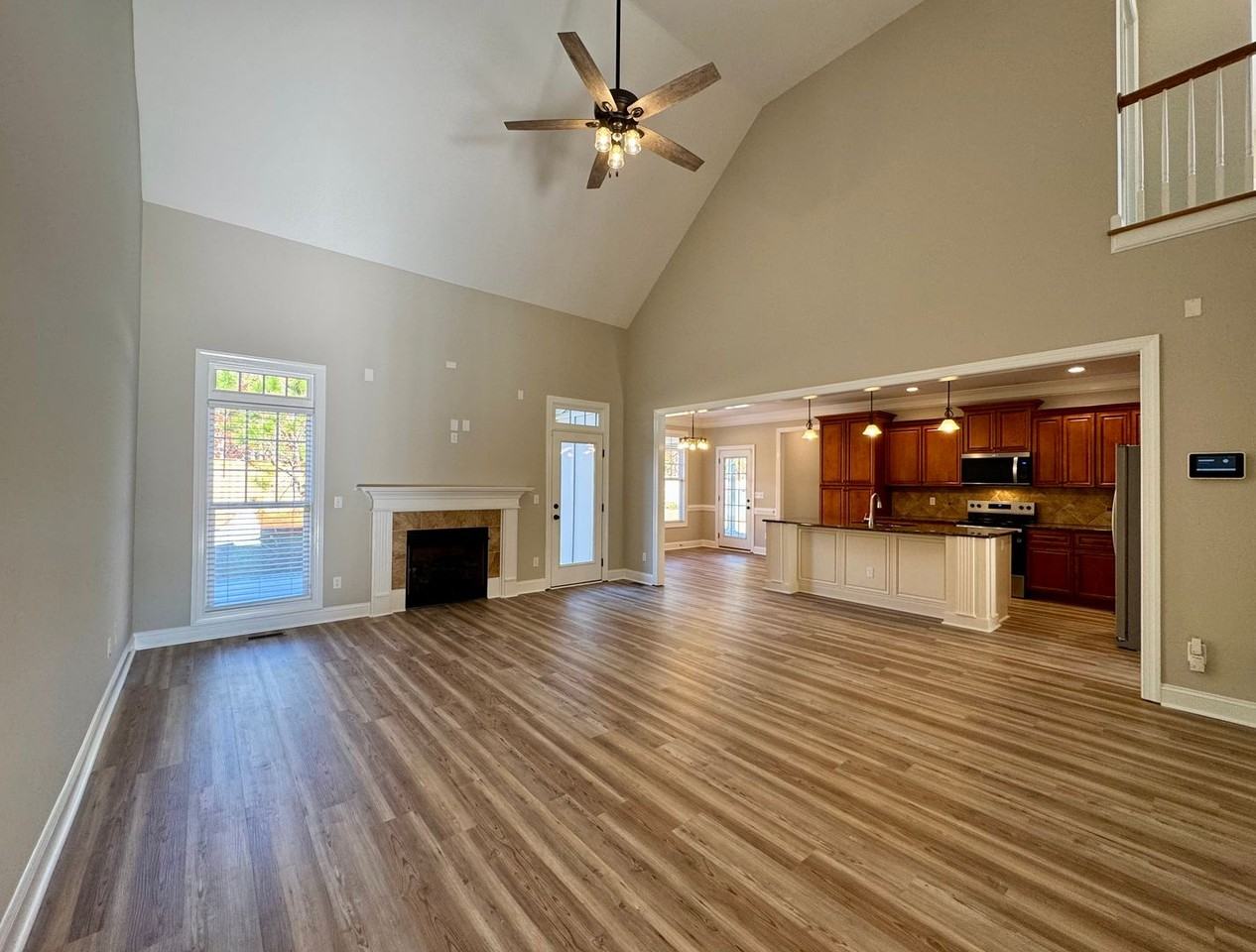 3524 Chagford Lane - Photo 5 of 37