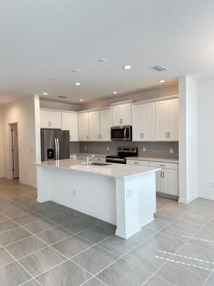 5850 Ali Grace Drive - Photo 2 of 30