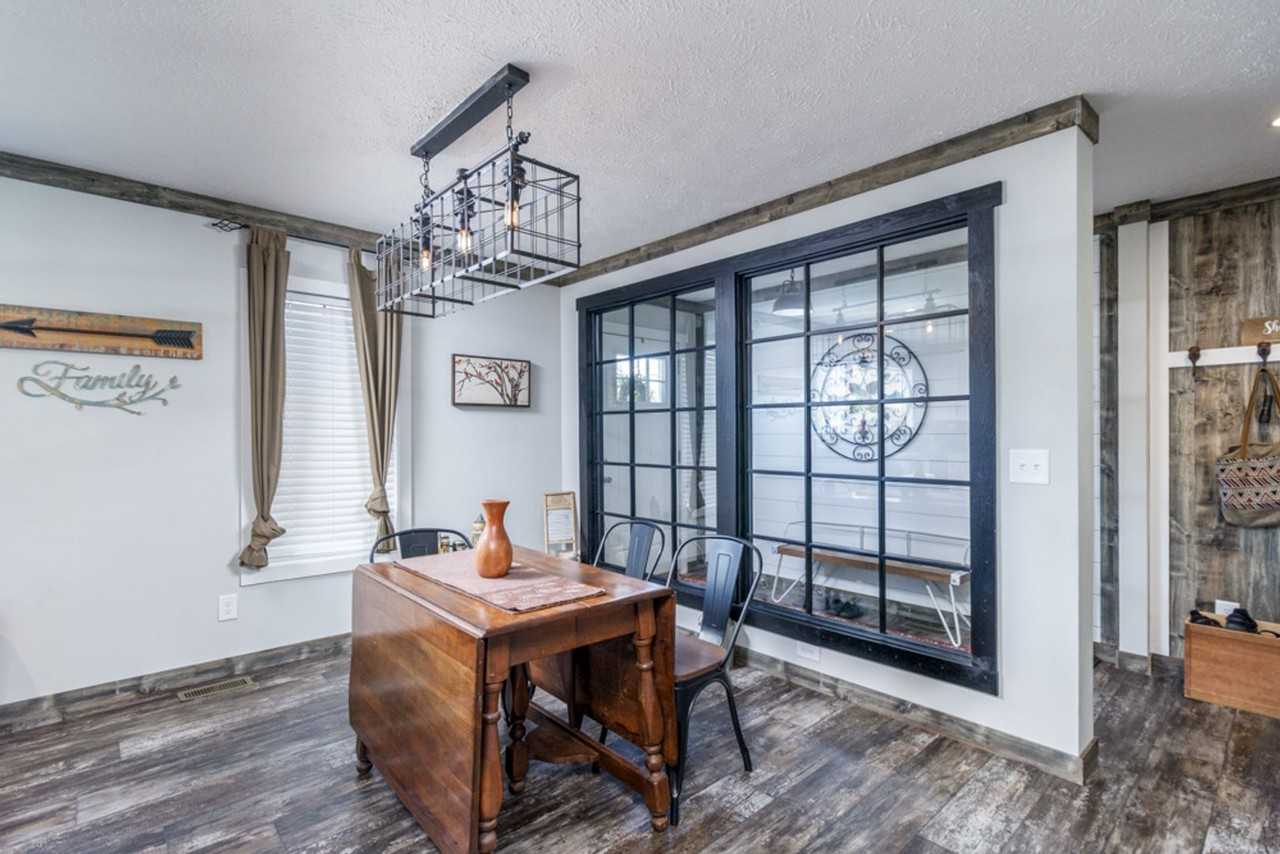 27185 Shelly Dr - Photo 5 of 26