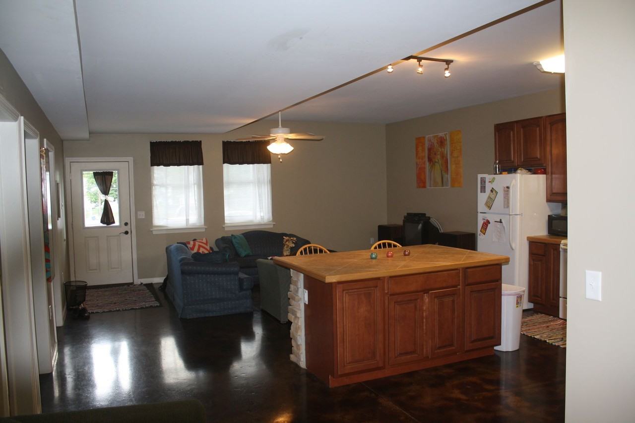 4 Bedroom Luxury Apartments - Photo 4 of 5