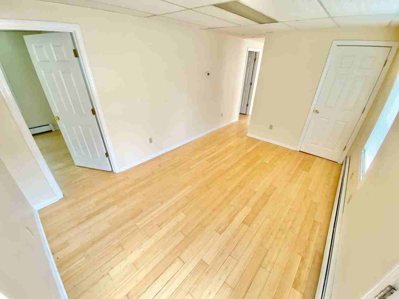 61 North Winooski Avenue - Photo 4 of 16