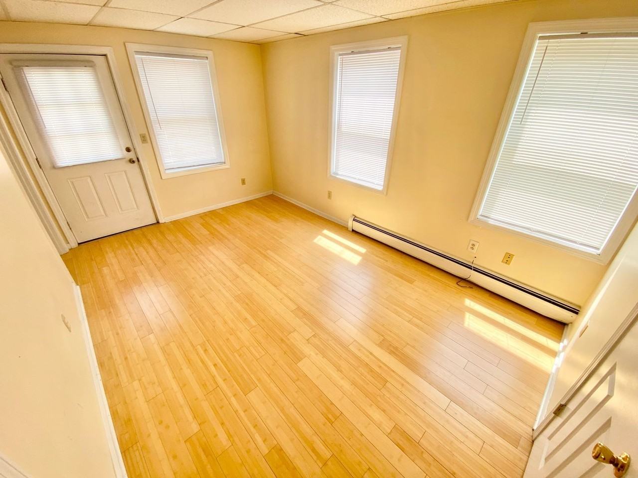 61 North Winooski Avenue - Photo 6 of 16