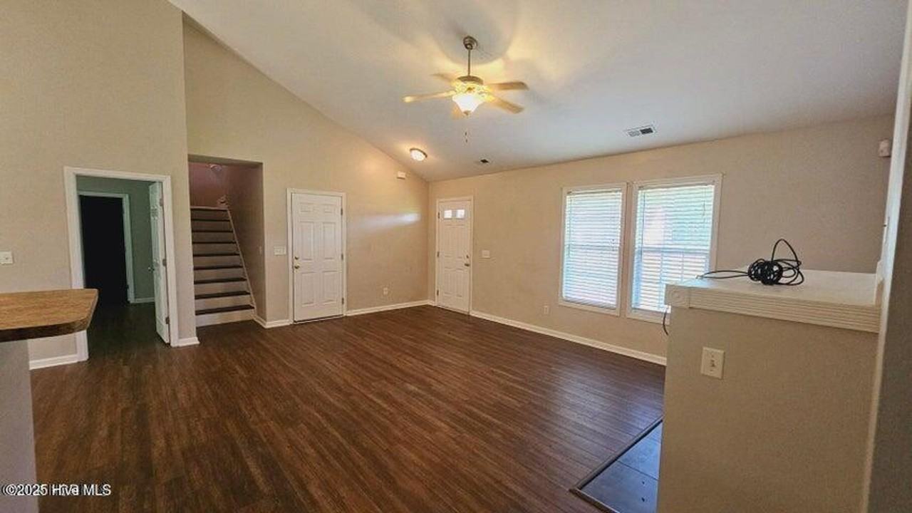122 Christy Drive - Photo 2 of 12