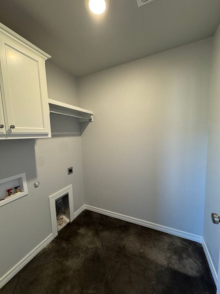 6652 Pepperdine Drive - Photo 5 of 19