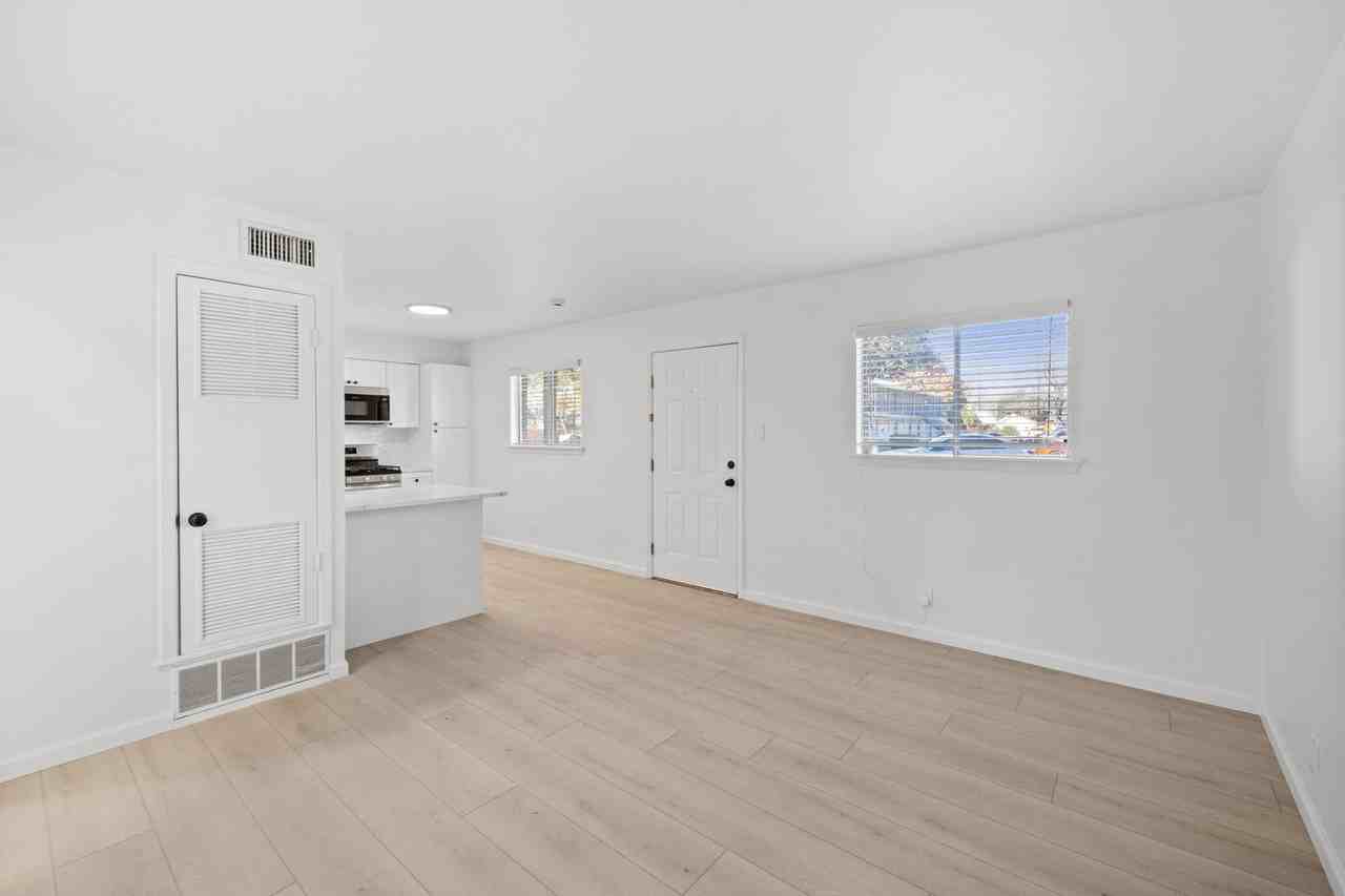 806 East 13th Street #108 - Photo 6 of 31