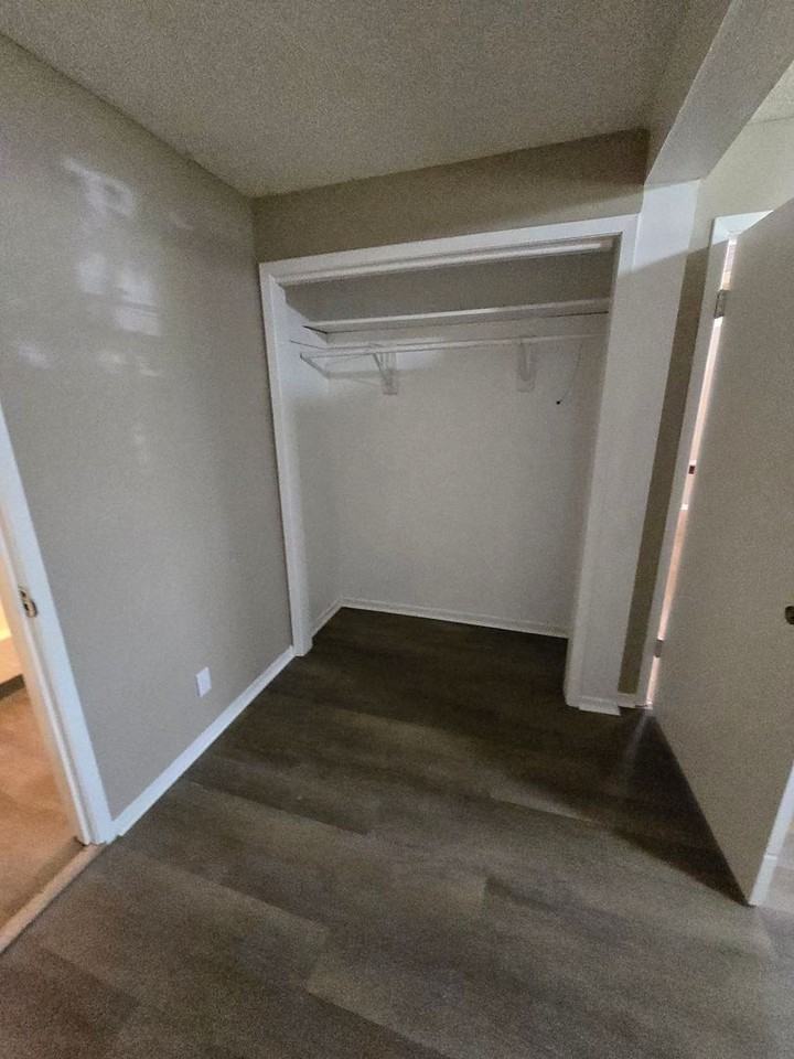 2369 North Goodlet Avenue - Photo 7 of 10