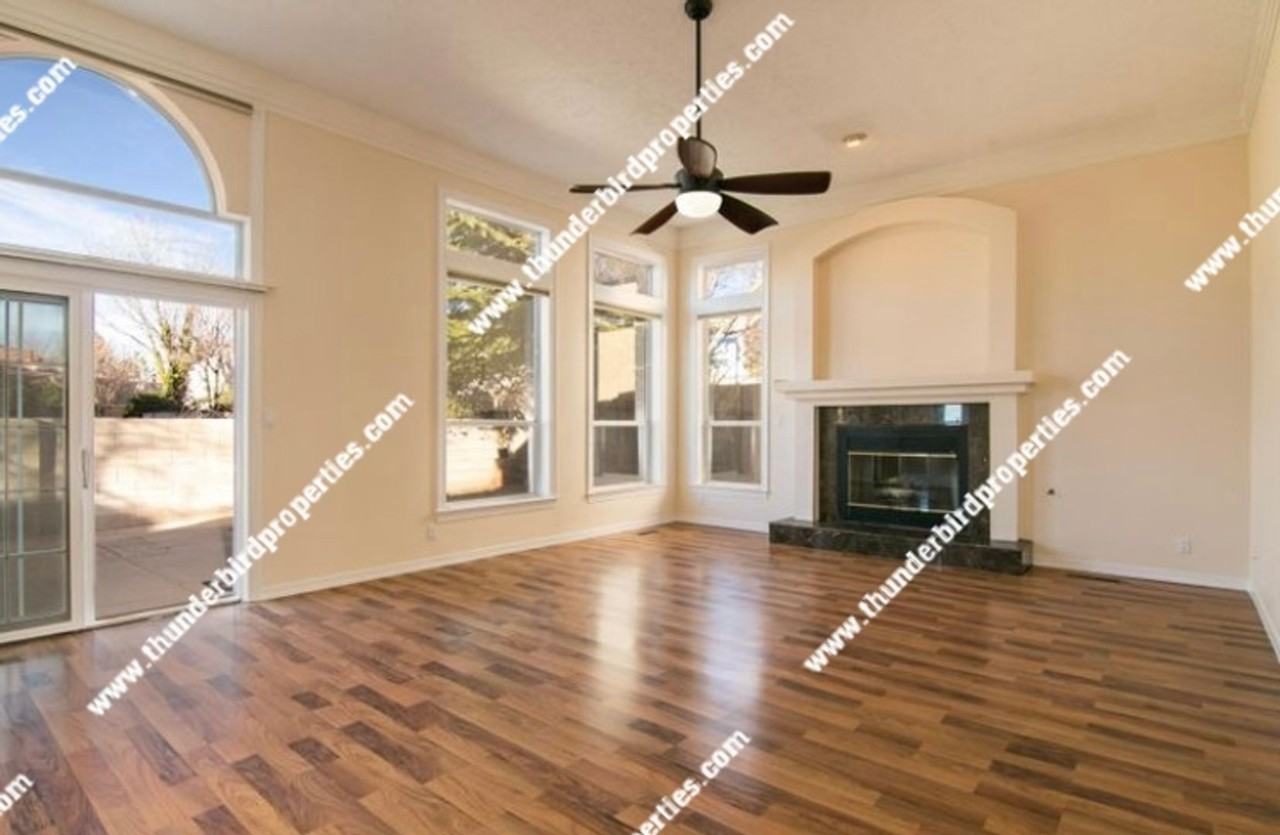 11509 Pine Top Lane Northeast - Photo 2 of 11