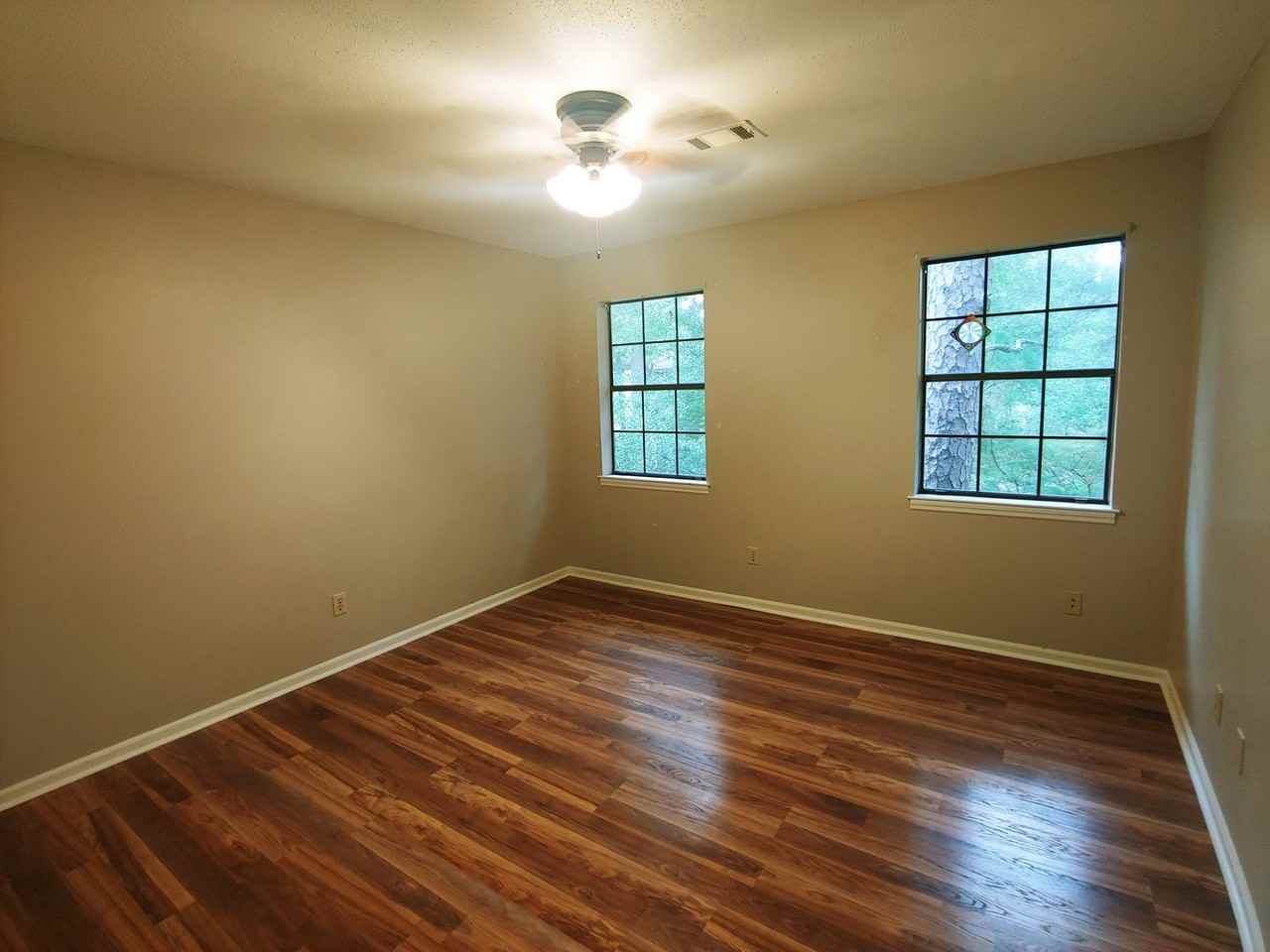 8 Hickory Lane - Photo 2 of 42