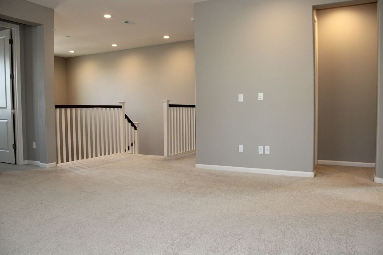 170 Dnieper River Way - Photo 5 of 24