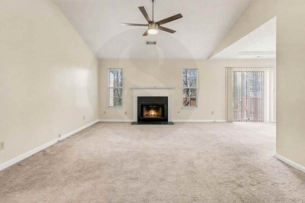 7134 Hazelwood Drive - Photo 5 of 28