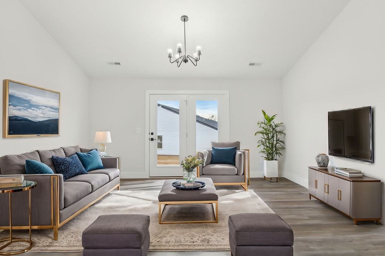 Bedford Creek - Photo 2 of 22