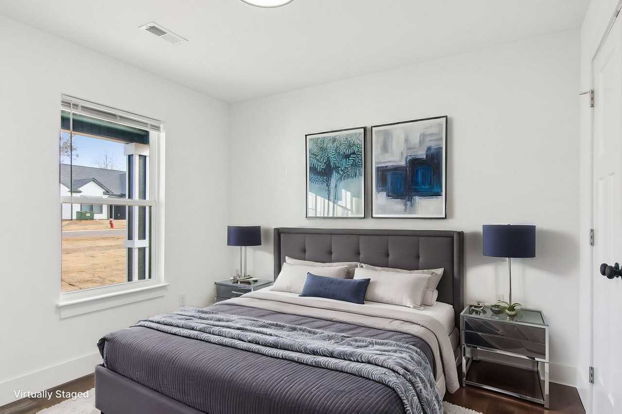 Bedford Creek - Photo 7 of 22