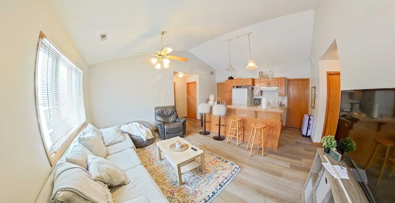 1200 Vattier Street - Photo 2 of 10