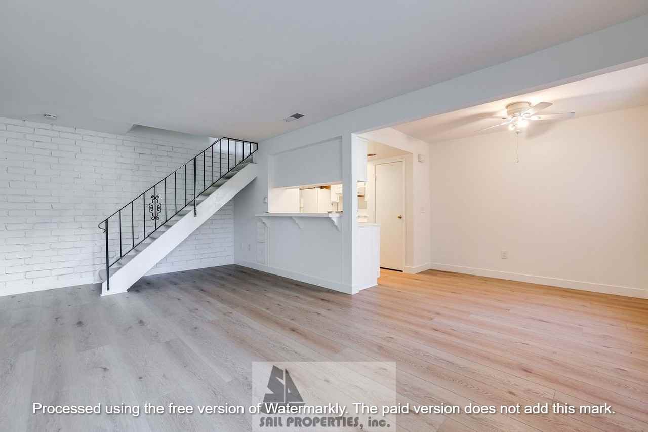 16394 Del Oro Circle - Photo 5 of 13