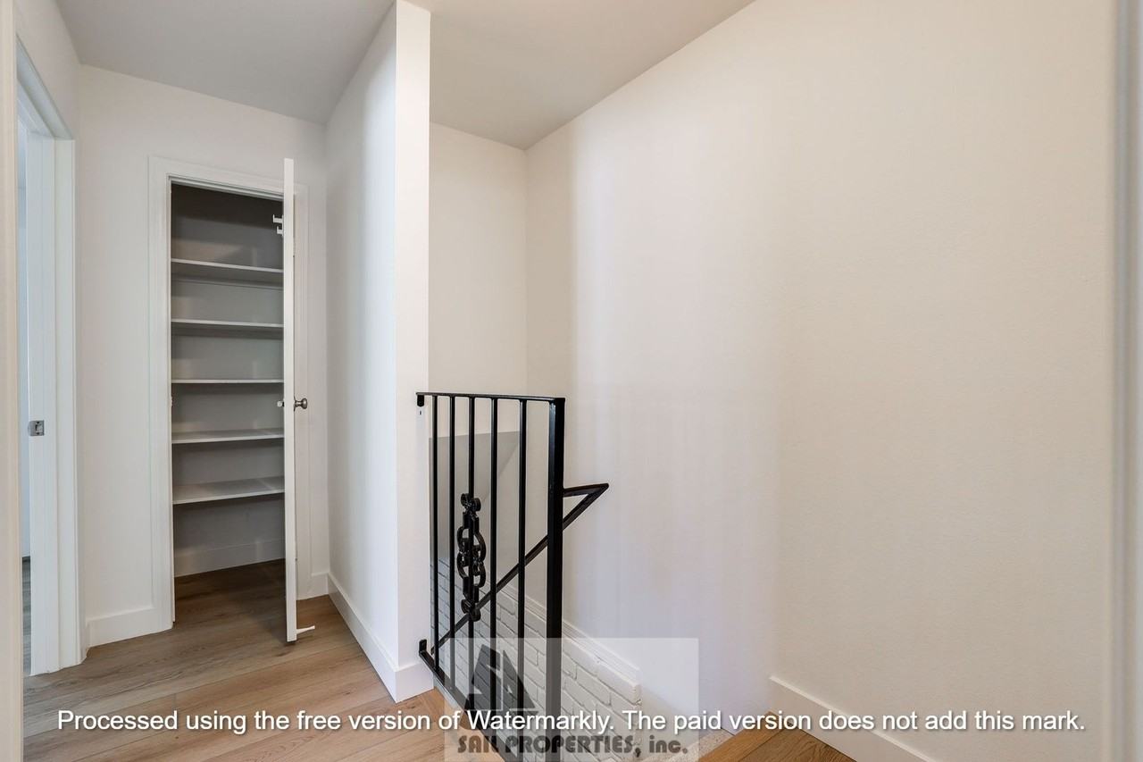 16394 Del Oro Circle - Photo 6 of 13