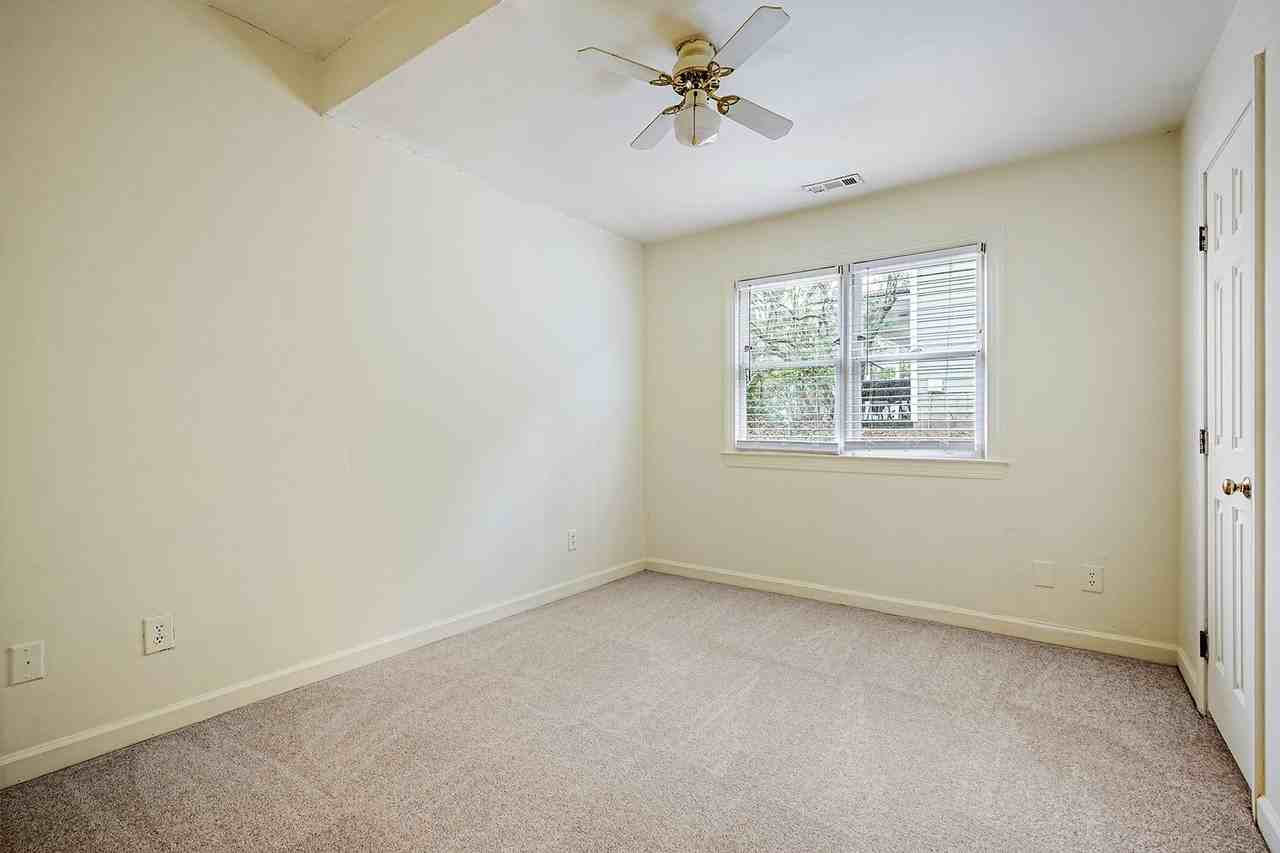 505 North Greensboro Street - Photo 5 of 14