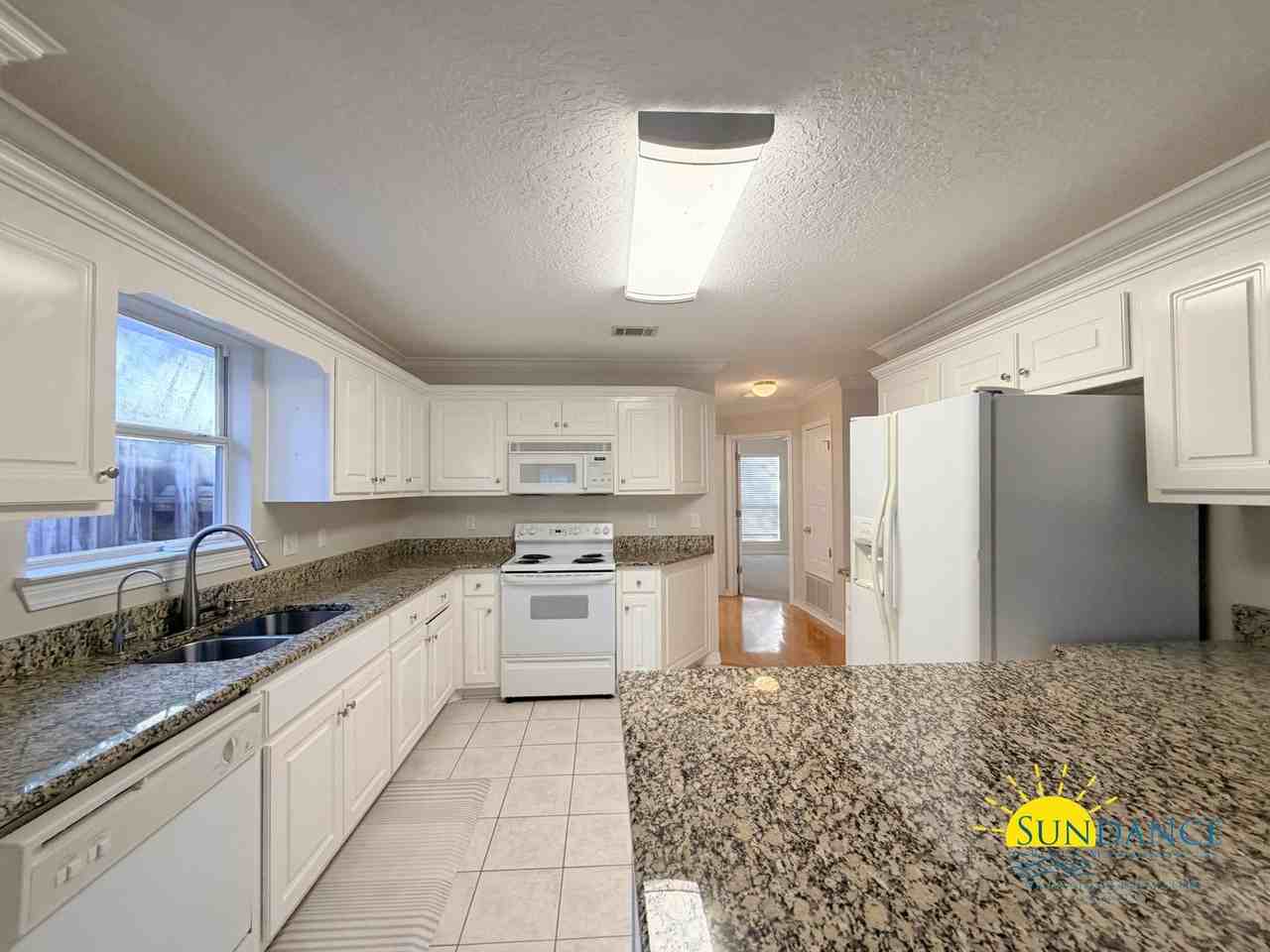 811 Whitrock Lane - Photo 7 of 19