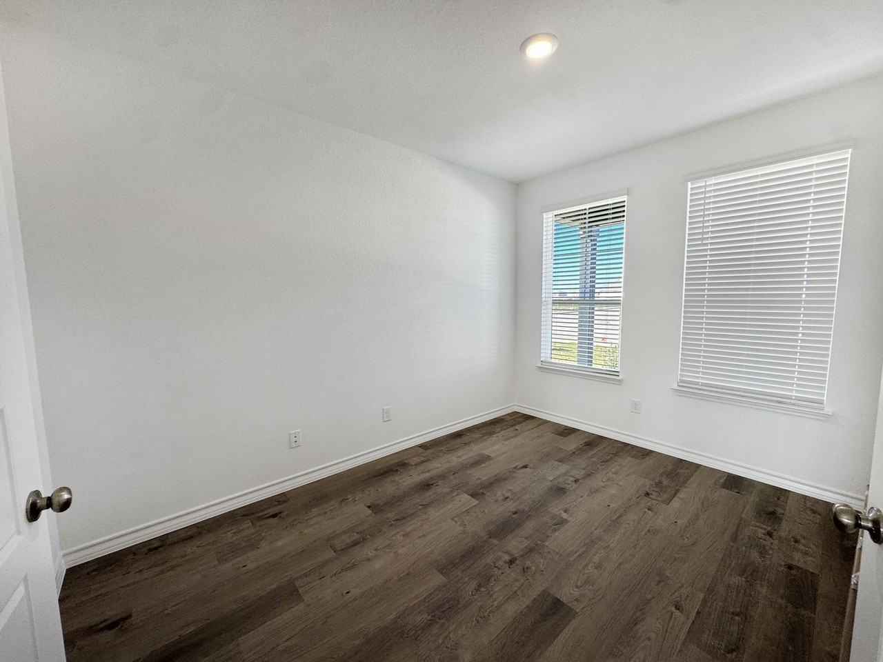 3004 Trumpet Vine - Photo 7 of 27