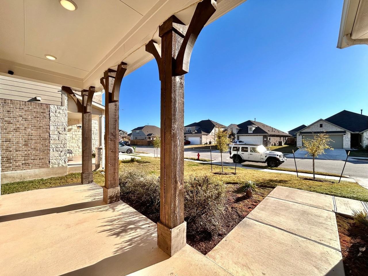 13104 Zumpango Trace - Photo 5 of 39