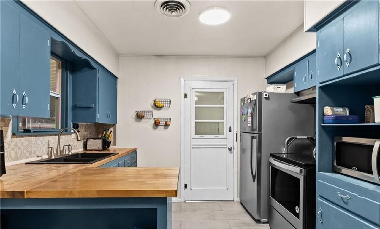 2111 Terrace Drive - Photo 4 of 16