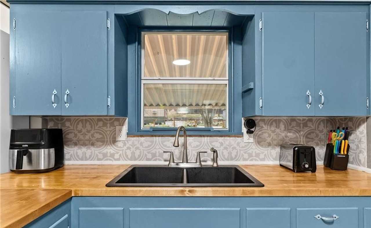 2111 Terrace Drive - Photo 6 of 16