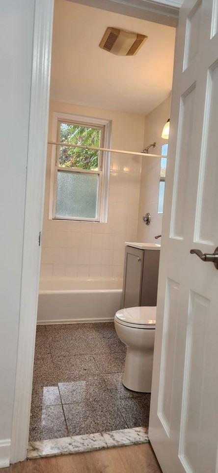 112 Brainerd Road - Photo 4 of 10