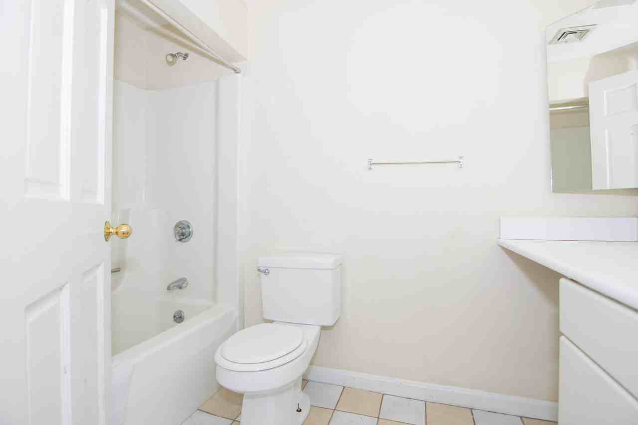 101 Glenville Avenue - Photo 3 of 14