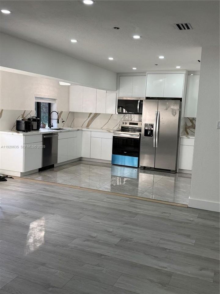 1601 Northeast 158th Street