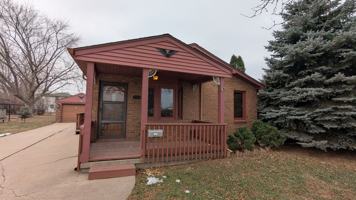 featured image of 3219 2nd Avenue