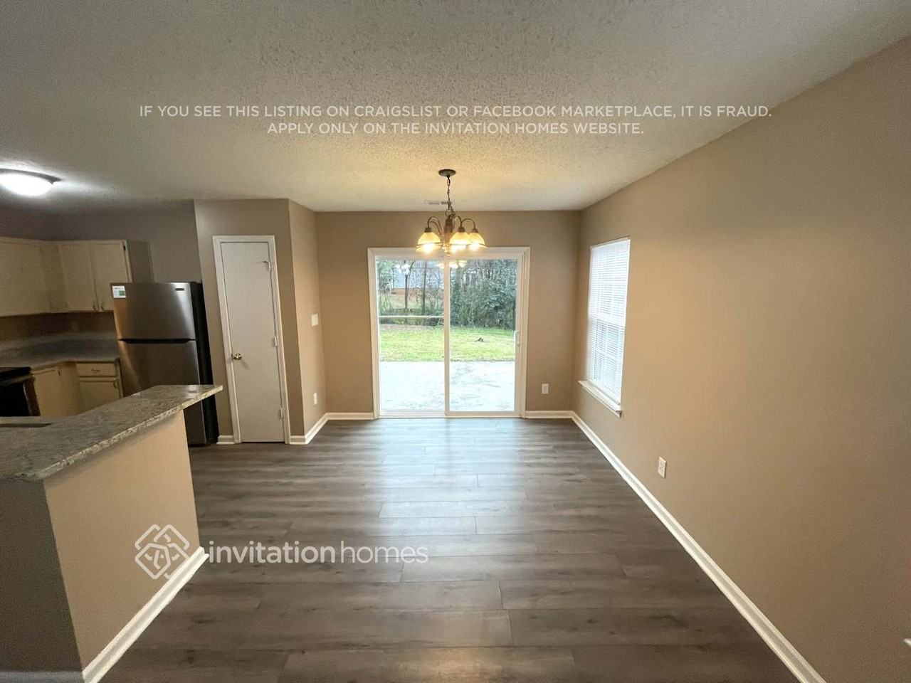 3049 Parade Ln Sw - Photo 6 of 16