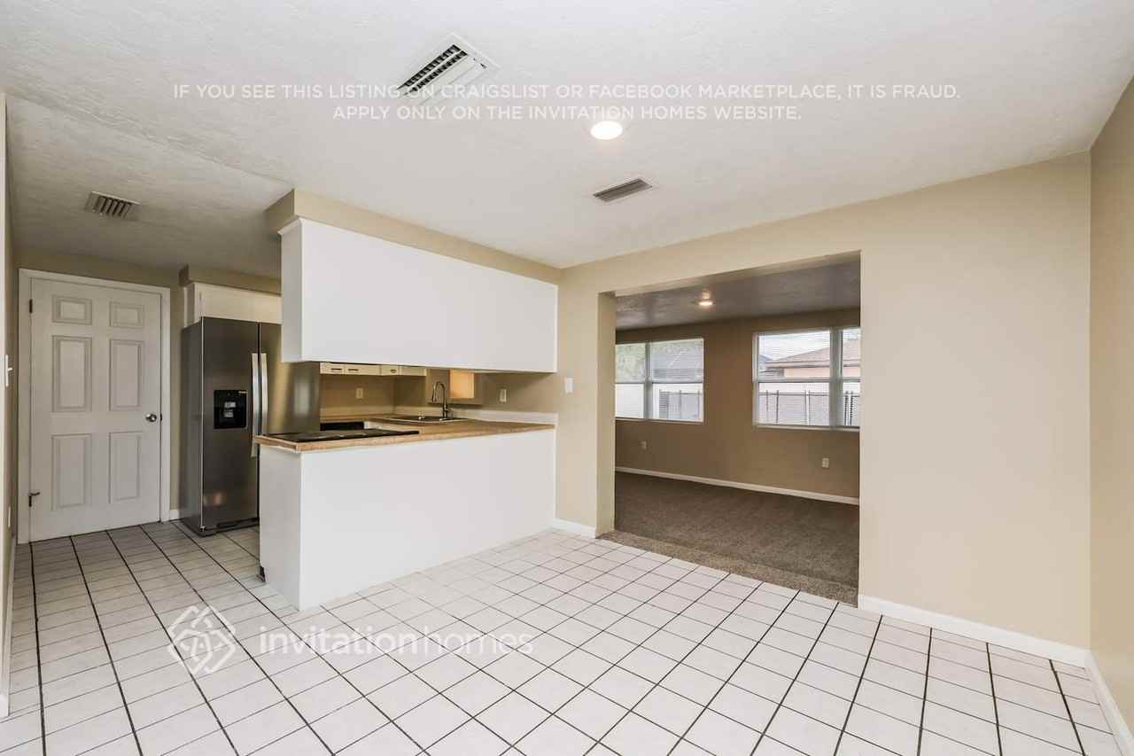 6710 8th Street Ct W - Photo 6 of 17