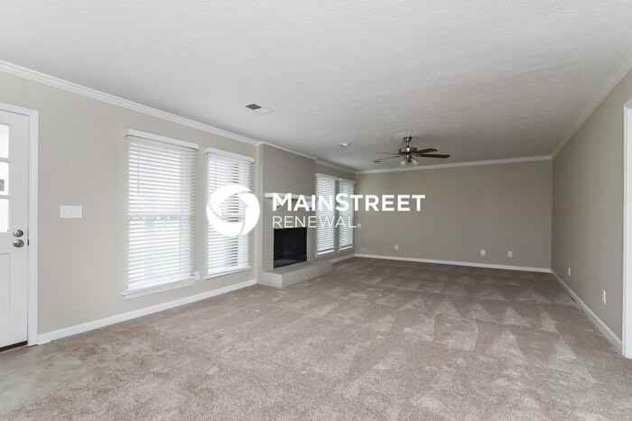 3137 Park Ln - Photo 2 of 15