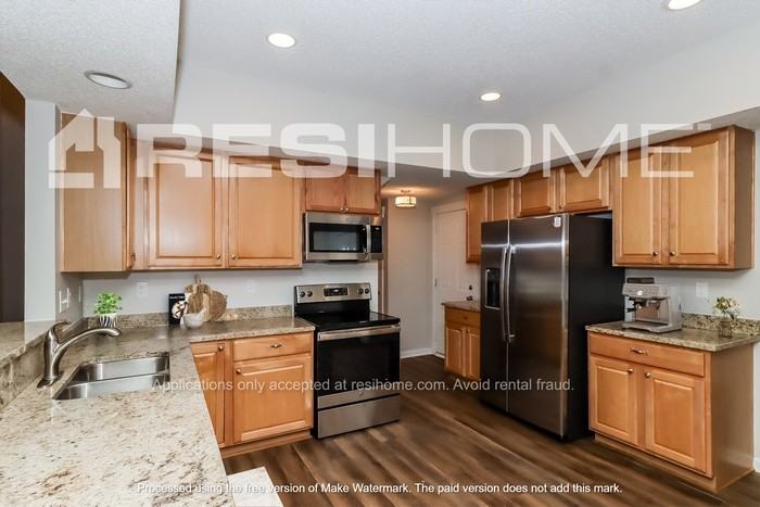 6611 Riva Ridge Ct - Photo 2 of 16