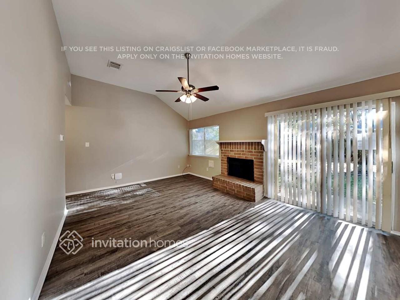 4930 Vancouver Blvd - Photo 3 of 18