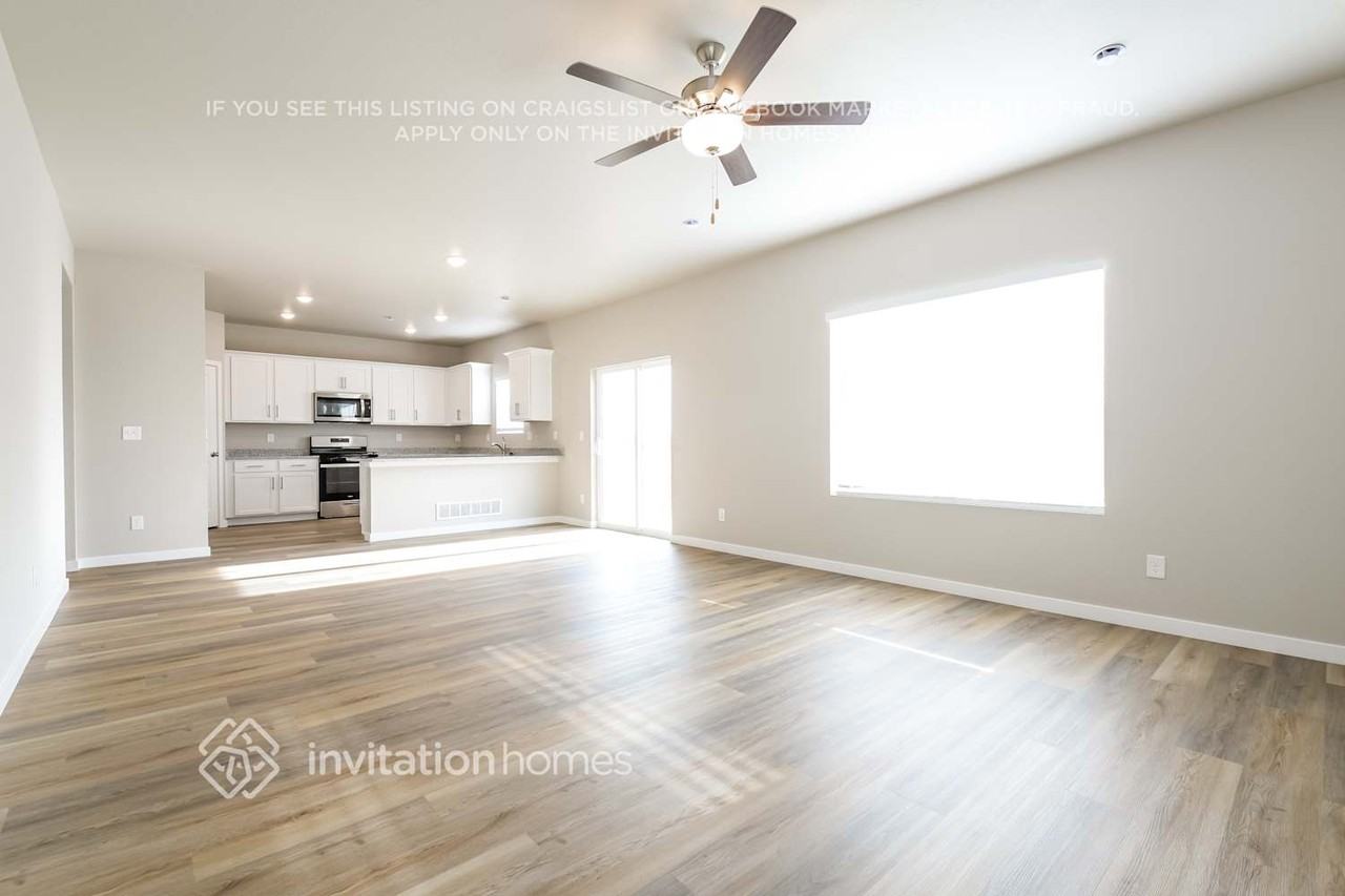 2174 Alyssa Street - Photo 6 of 18