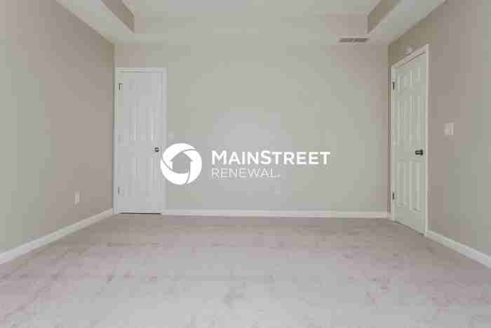 405 Hawthorne Cir - Photo 7 of 17