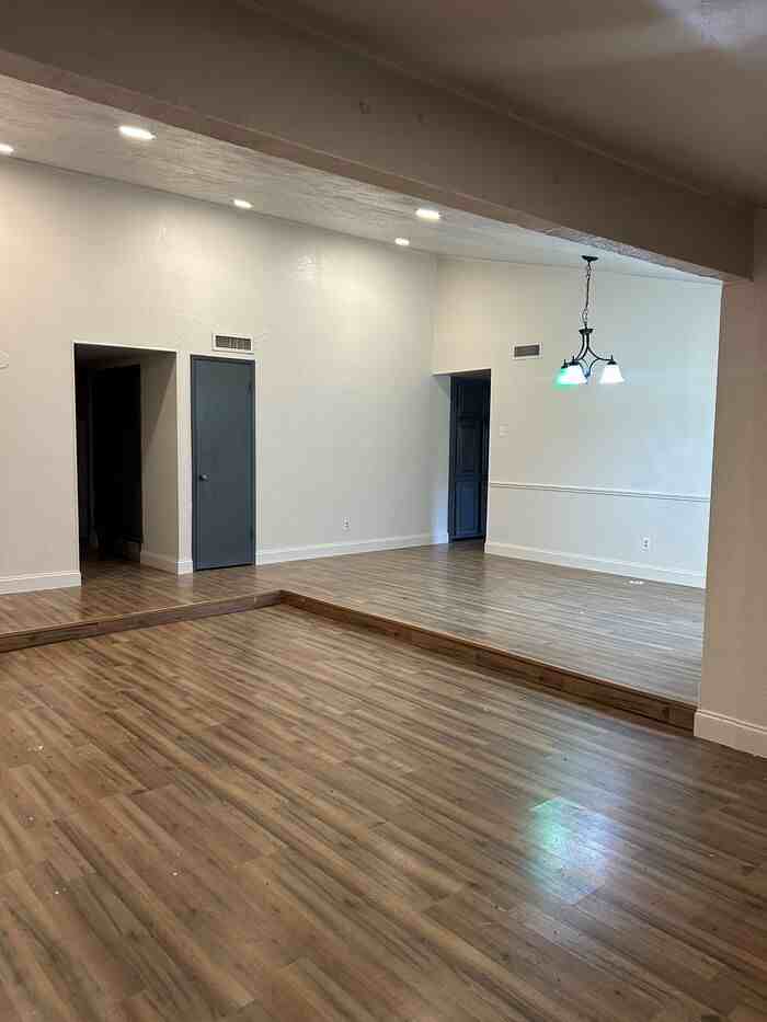 2043 Chestnut Road - Photo 2 of 16