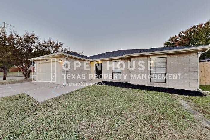 7709 Creek Wood Drive