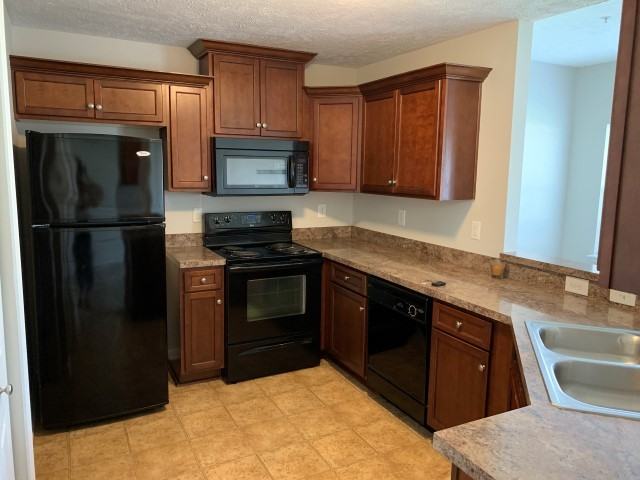 1073 Somerset Springs Drive #1 - Photo 6 of 10