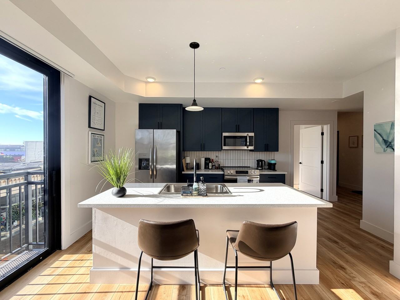 138 E St #307 - Photo 5 of 16