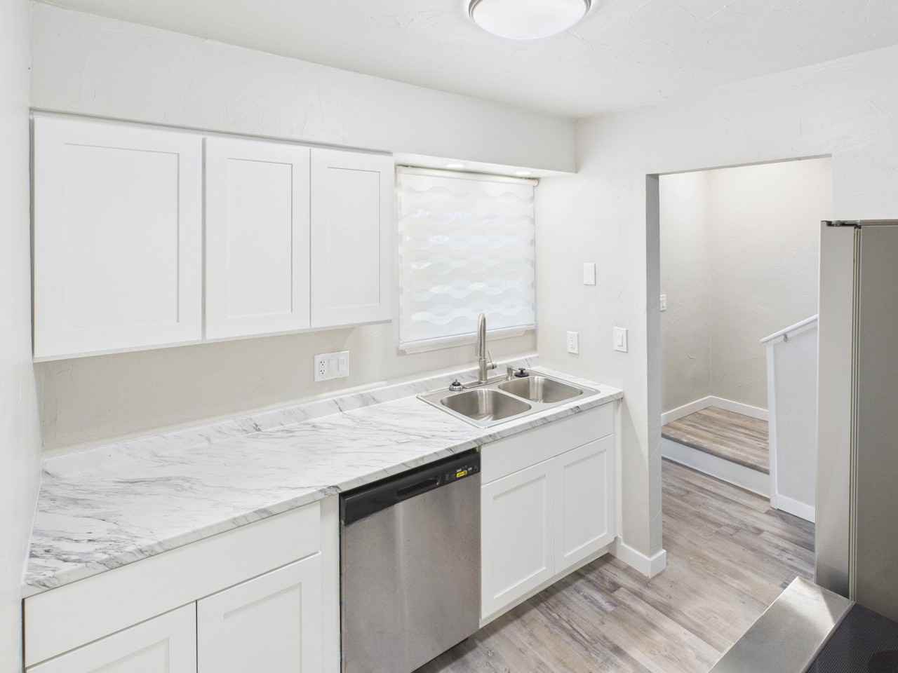 1044 Coronado Parkway South #C - Photo 3 of 31