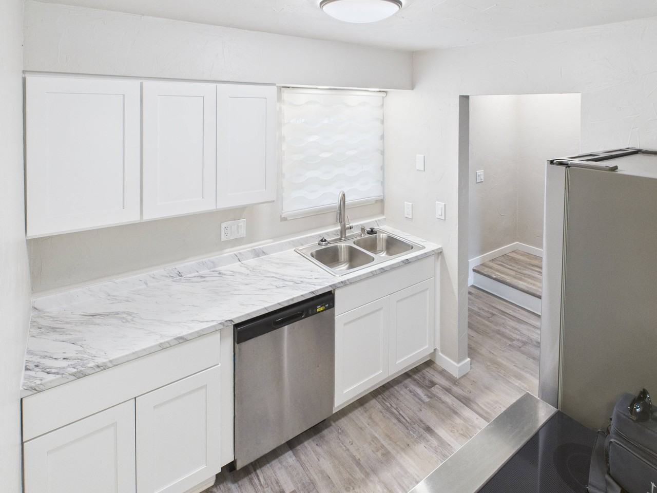 1044 Coronado Parkway South #C - Photo 5 of 31