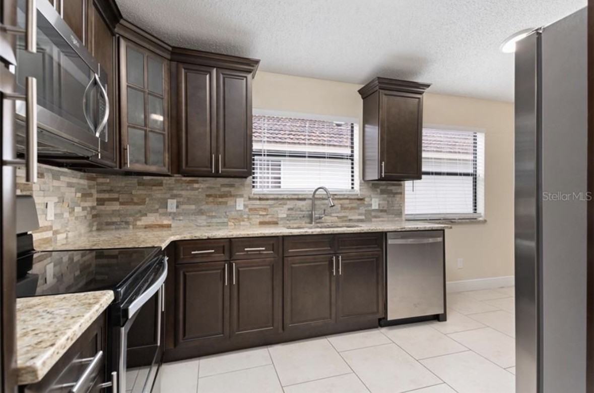 615 Anhinga Road #NA - Photo 3 of 30