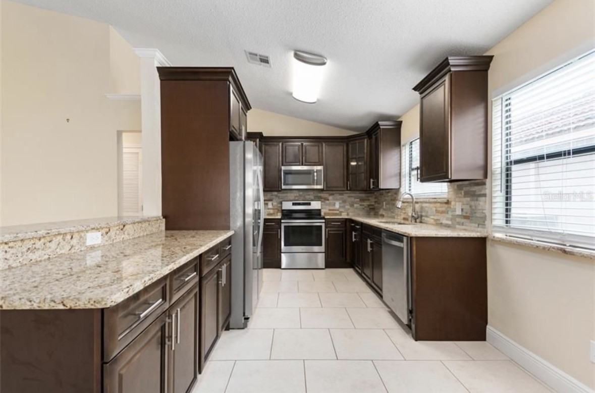 615 Anhinga Road #NA - Photo 4 of 30