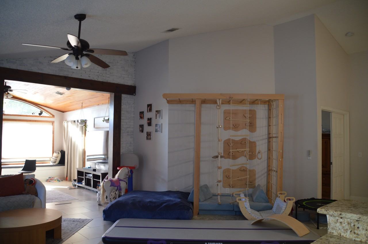 615 Anhinga Road #NA - Photo 5 of 30