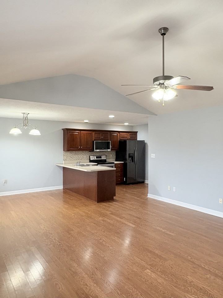 567 Aries Street #NA - Photo 3 of 17