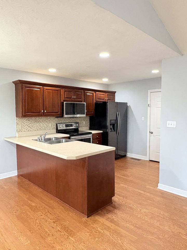 567 Aries Street #NA - Photo 4 of 17