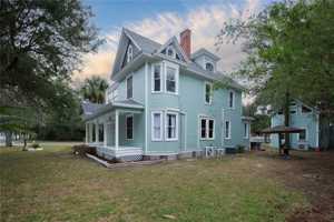 featured image of 735 East University Avenue #NA