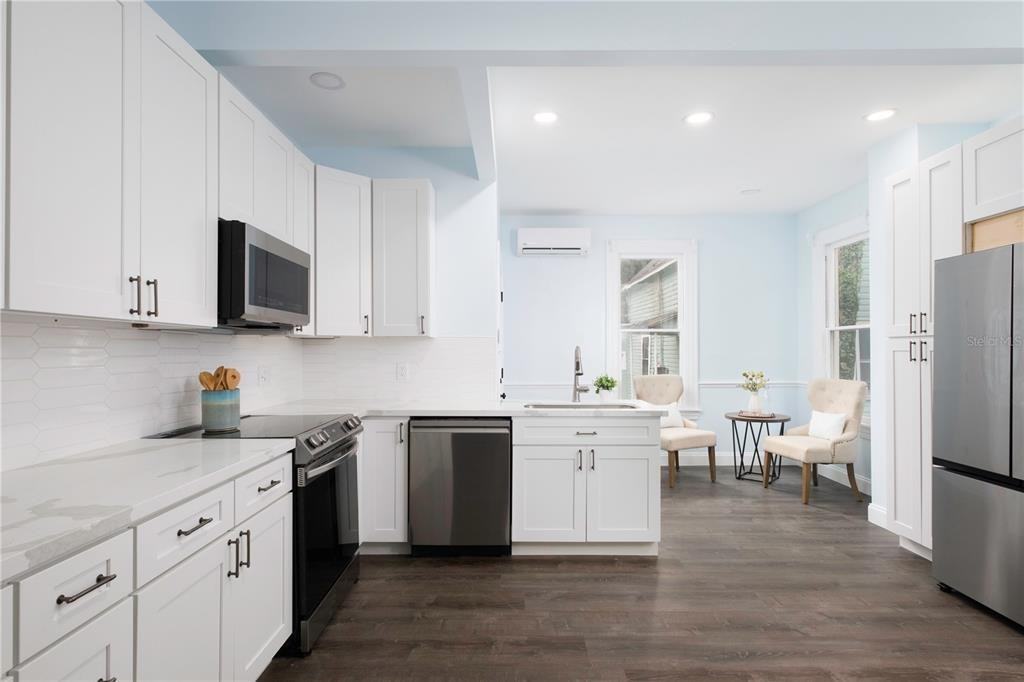 735 East University Avenue #NA - Photo 6 of 17